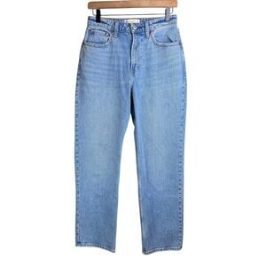 Abercrombie & Fitch 26 Medium Vintage Wash High Rise Straight Leg Jeans Pockets